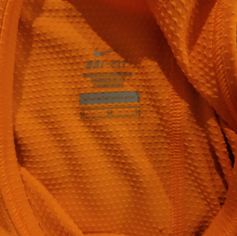 Nike tank top - Picture 3 of 3